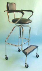 Whirpool Chairs/Tables Low-Body Adjustable * With Wheels 22.5