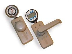 Dynamometers & Acces 500LB DYNAMOTER (UNCLUDES DOOR KNOB, GRIP, AND PROTECTIVE CARRYING CASE) * Analog Dial Readout * Simply and accurately measures the strength of the wrist muscles during flexion, extension, abduction and adduction and the forearm muscles during supination and pronation * The Baseline? wrist/forearm dynamometer features the time proven hydraulic system used in the industry accepted Baseline? and Jamar? hand dynamometers * For hand held use, the dynamometer can accommodate the Baseline? single-grip (12-0385) and dual-grip (10041J) handle * Maximum reading remains until the unit is reset * The strength reading can be viewed as pounds or kilograms * Comes with portable carrying case * Made in the USA with a 1-year manufacturers warranty * CE certified *