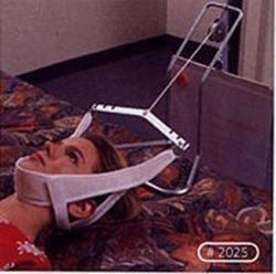 Traction Kits & Acce Traction * Kit includes: Head Halter, Notched spreader bar, rope, 20 Lb vinyl bag and mattress clamp * Allows for traction while the patient is laying in bed * Steel pulley support adjusts for height * Clamp easily slips between the mattress and box spring *