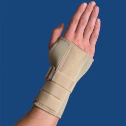 Wrist Braces & Support LEFT BRACE * SIZE: SMALL * MEASUREMENTS: 5.5